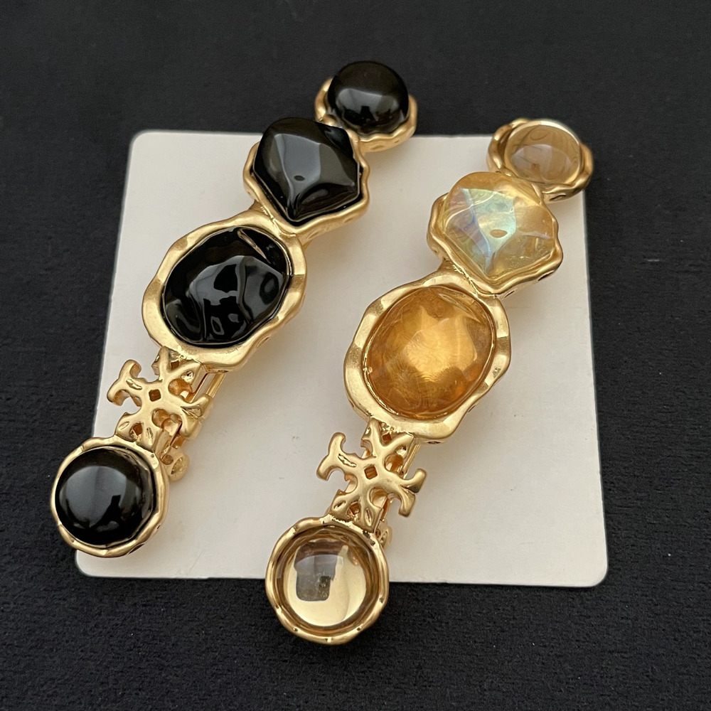 Tory Burch Acrylic Inlaid Letter Metal Hair Clip